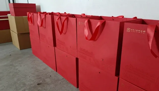 礼品采购服务模式选择的适用条件分析